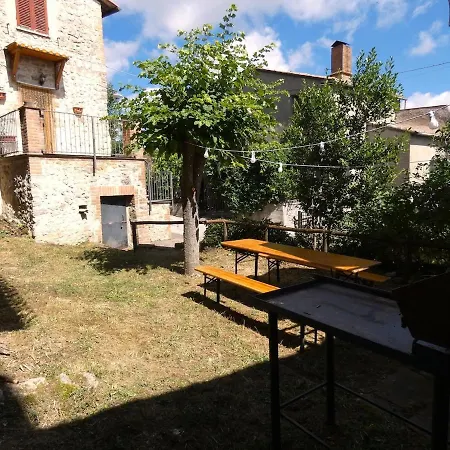 Scappo In Umbria, Casa Dei Nonni Apartamento Collicello
