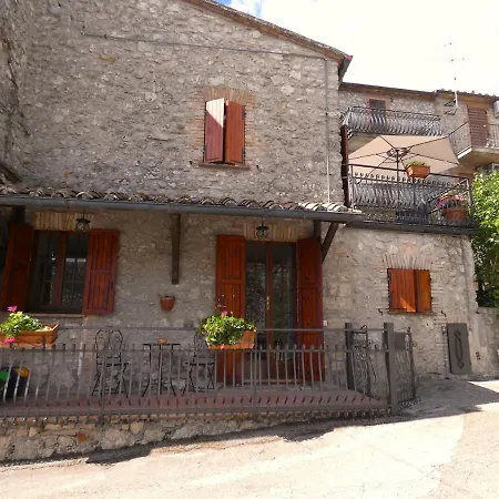 Scappo In Umbria, Casa Dei Nonni *